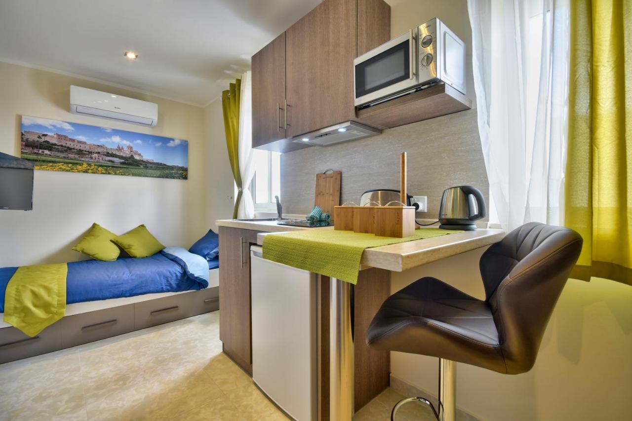 Central Suites St. Julian'S Экстерьер фото
